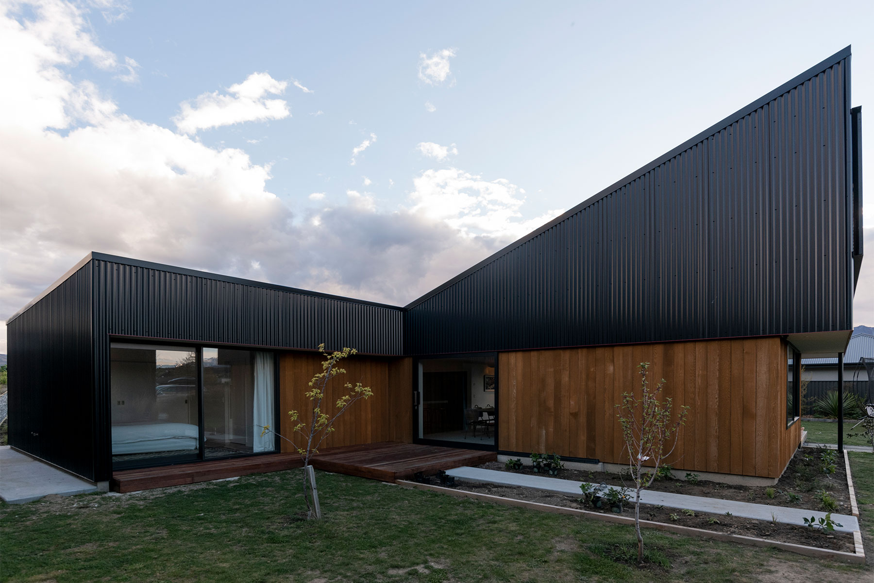 Rafe Maclean 
Architects Acland House