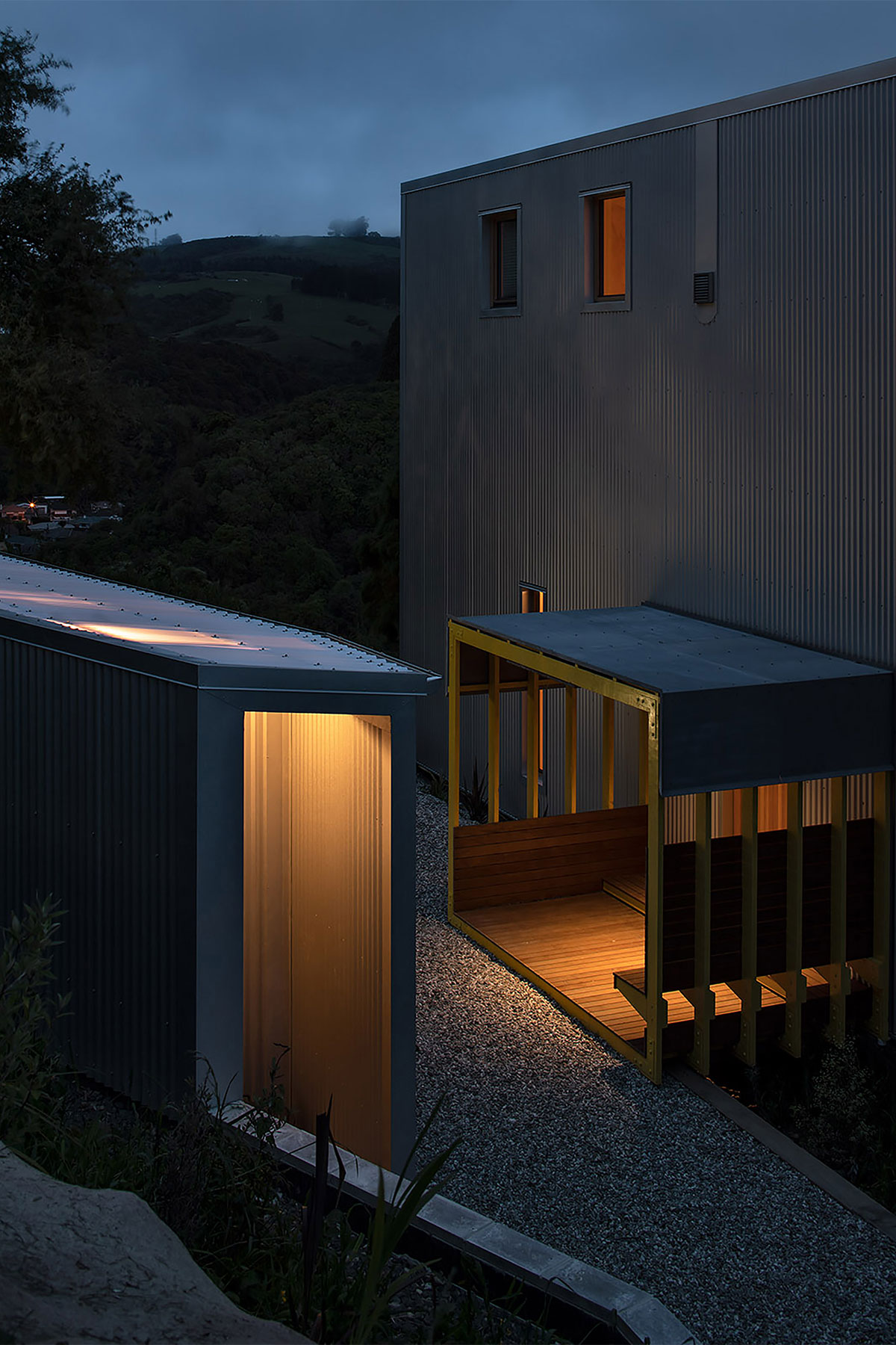 Rafe Maclean 
Architects Kōwhai House