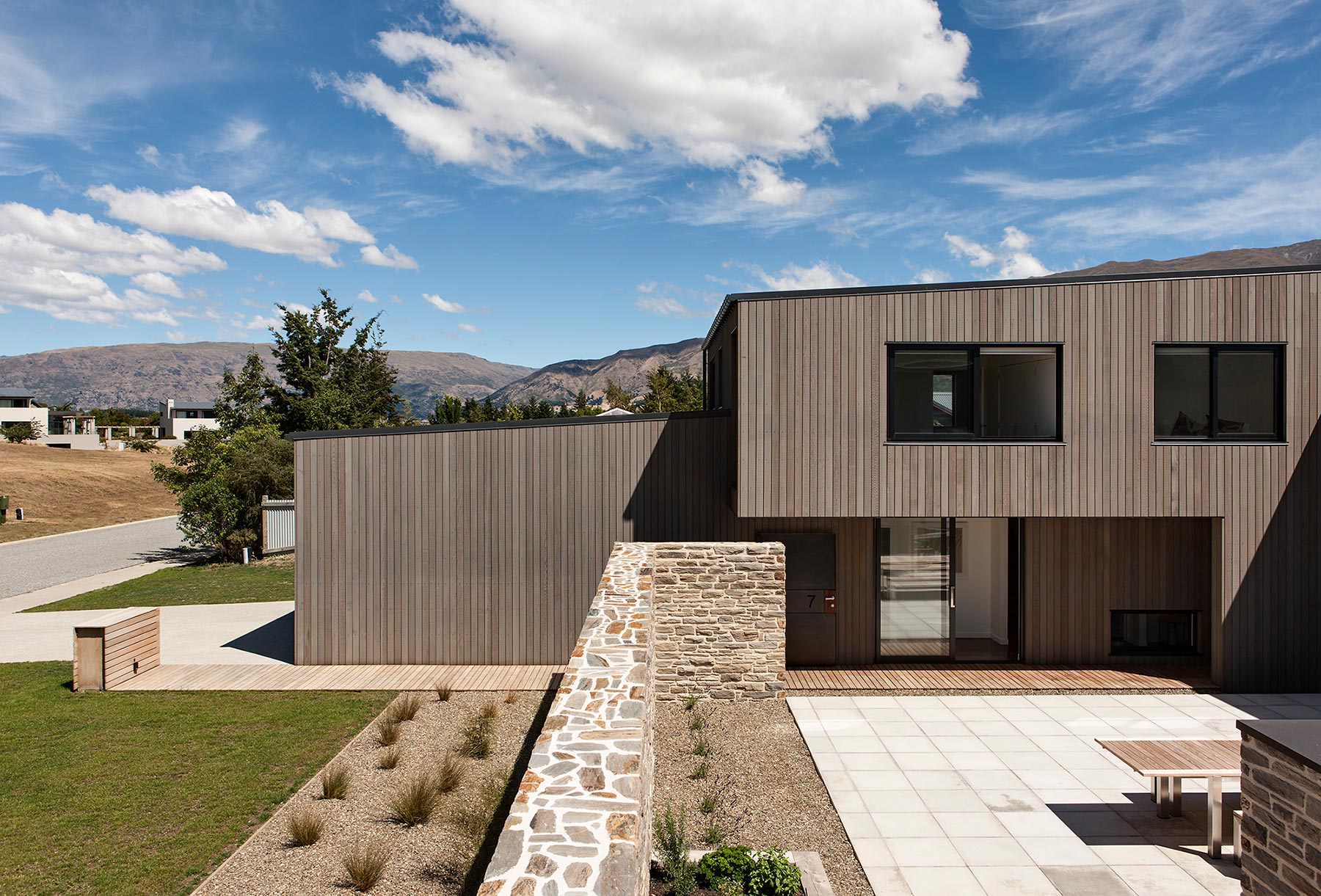 Rafe Maclean 
Architects Briar Bank House