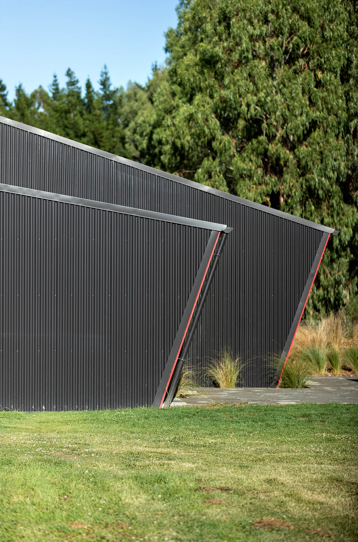Rafe Maclean 
Architects Long Grass House