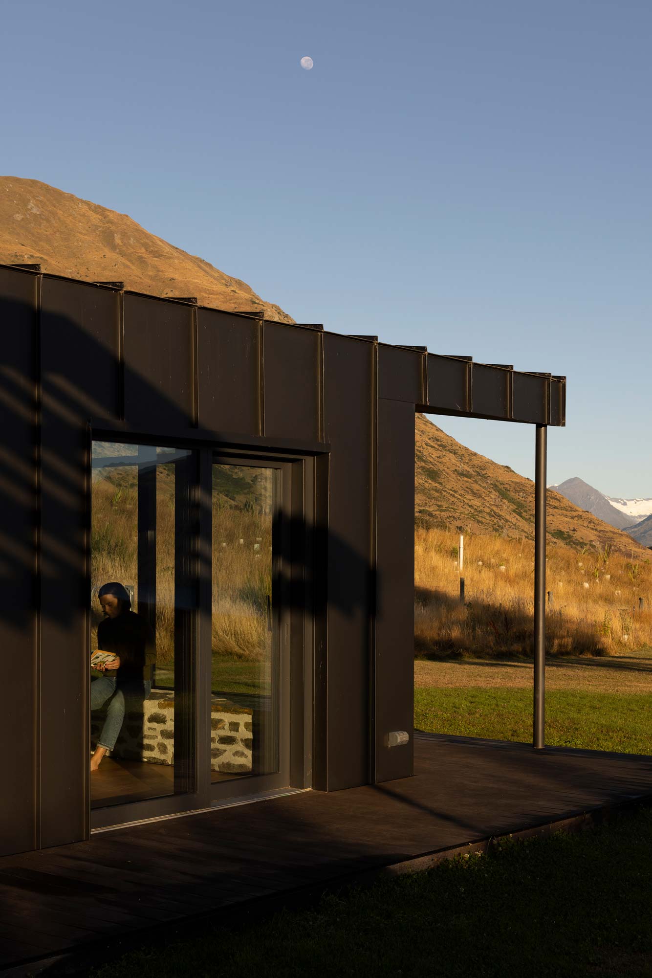 Rafe Maclean 
Architects Roys Peak Farmhouse